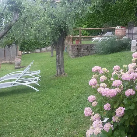 Da Paolo Con Vista Di Garda לינה וארוחת בוקר
