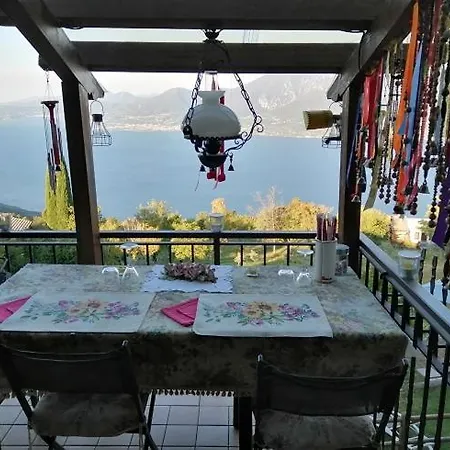 Da Paolo Con Vista Di Garda
