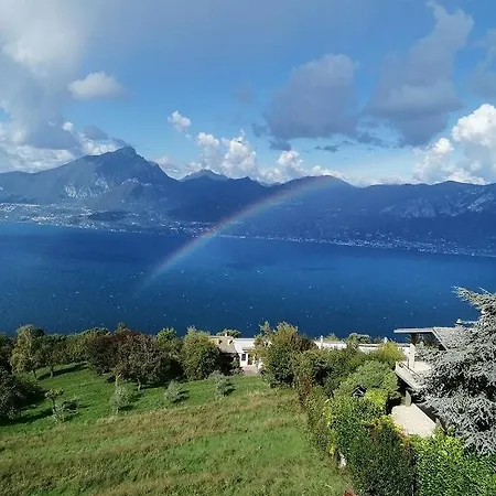 Da Paolo Con Vista Di Garda San Zeno di Montagna