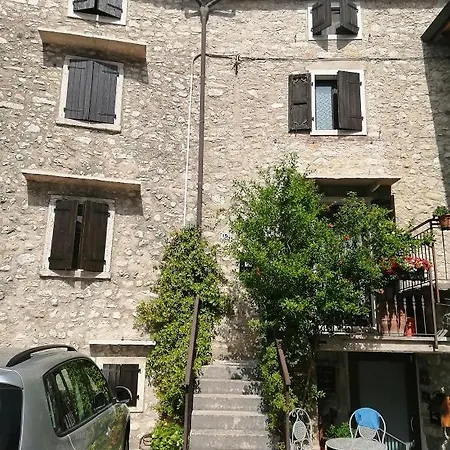Da Paolo Con Vista Di Garda *