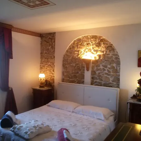 Bed & Breakfast Da Paolo Con Vista Di Garda *