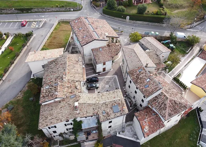 Da Paolo Con Vista Di Garda 3* San Zeno di Montagna